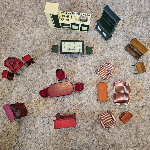 VTG MELISSA & DONG Miniature Wood Furniture. Would be used with doll house - Picture 2 of 11